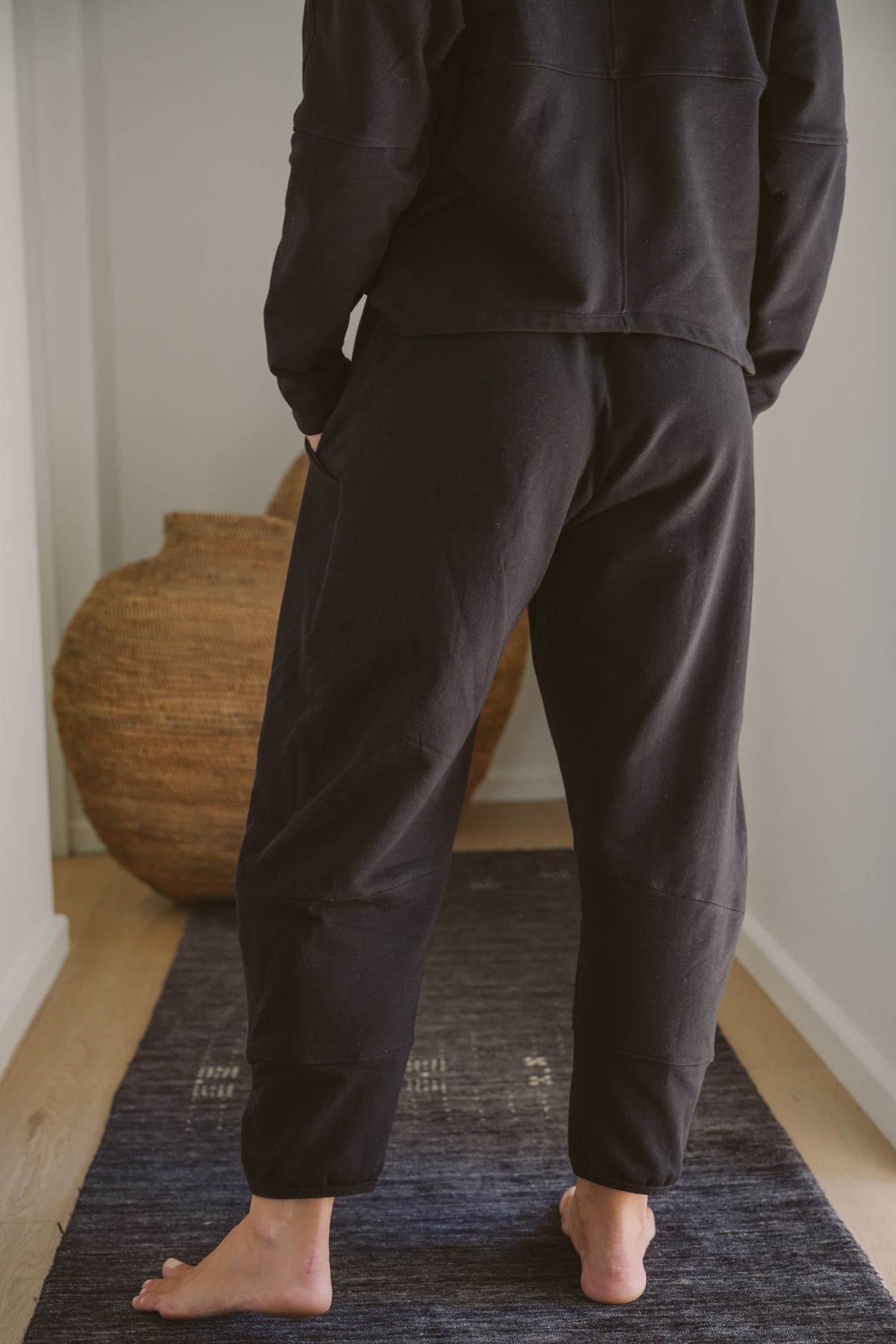 Alina Fleece Barrel Pants