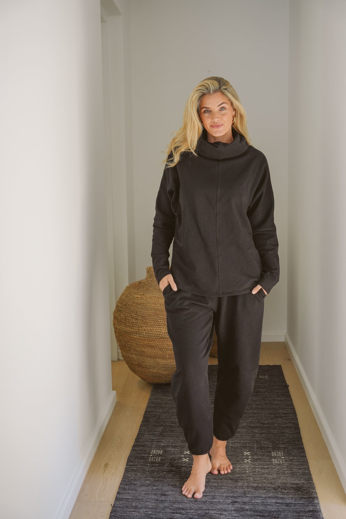Alina Fleece Barrel Pants