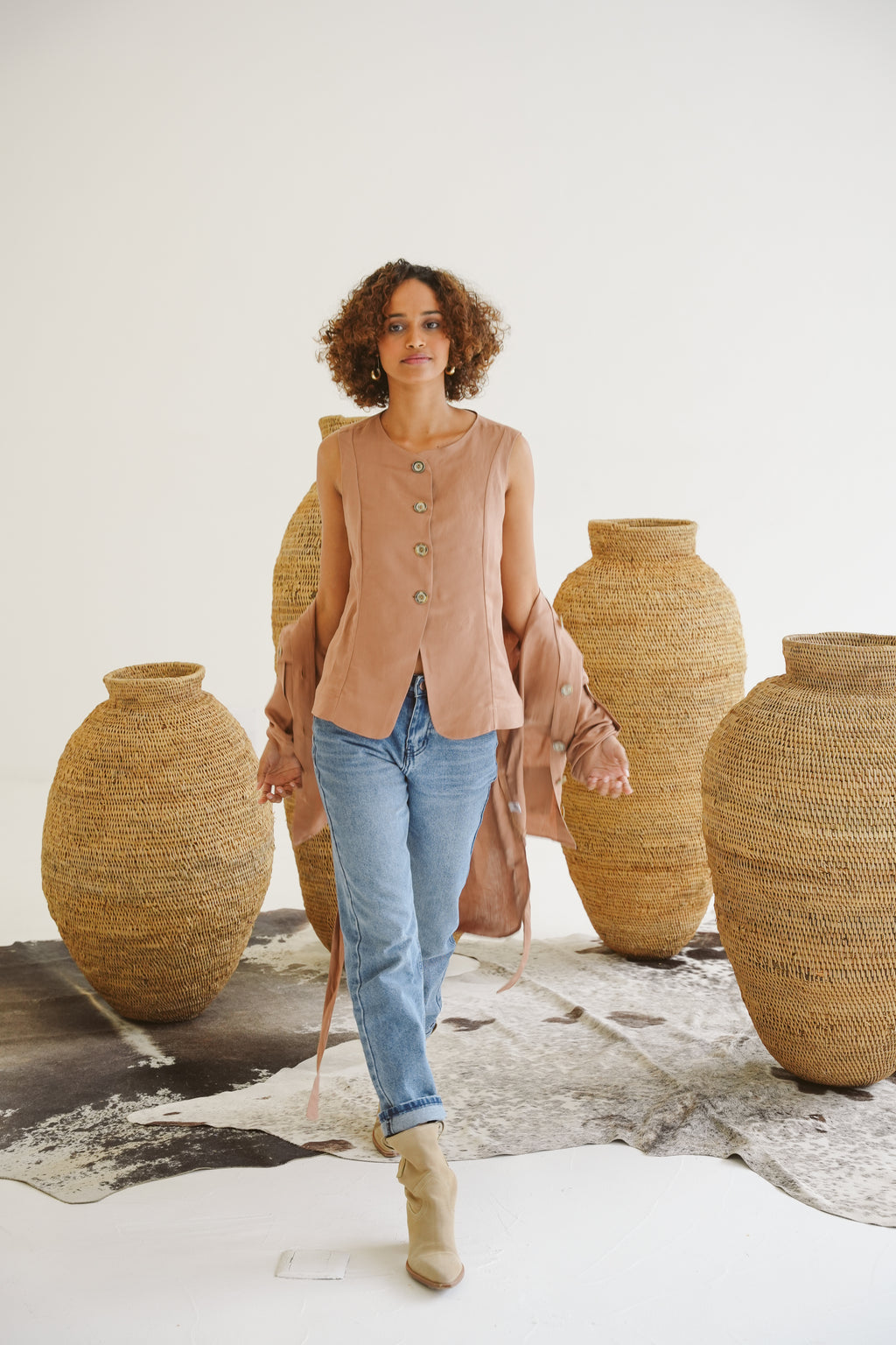Sammi Linen Fitted Waistcoat
