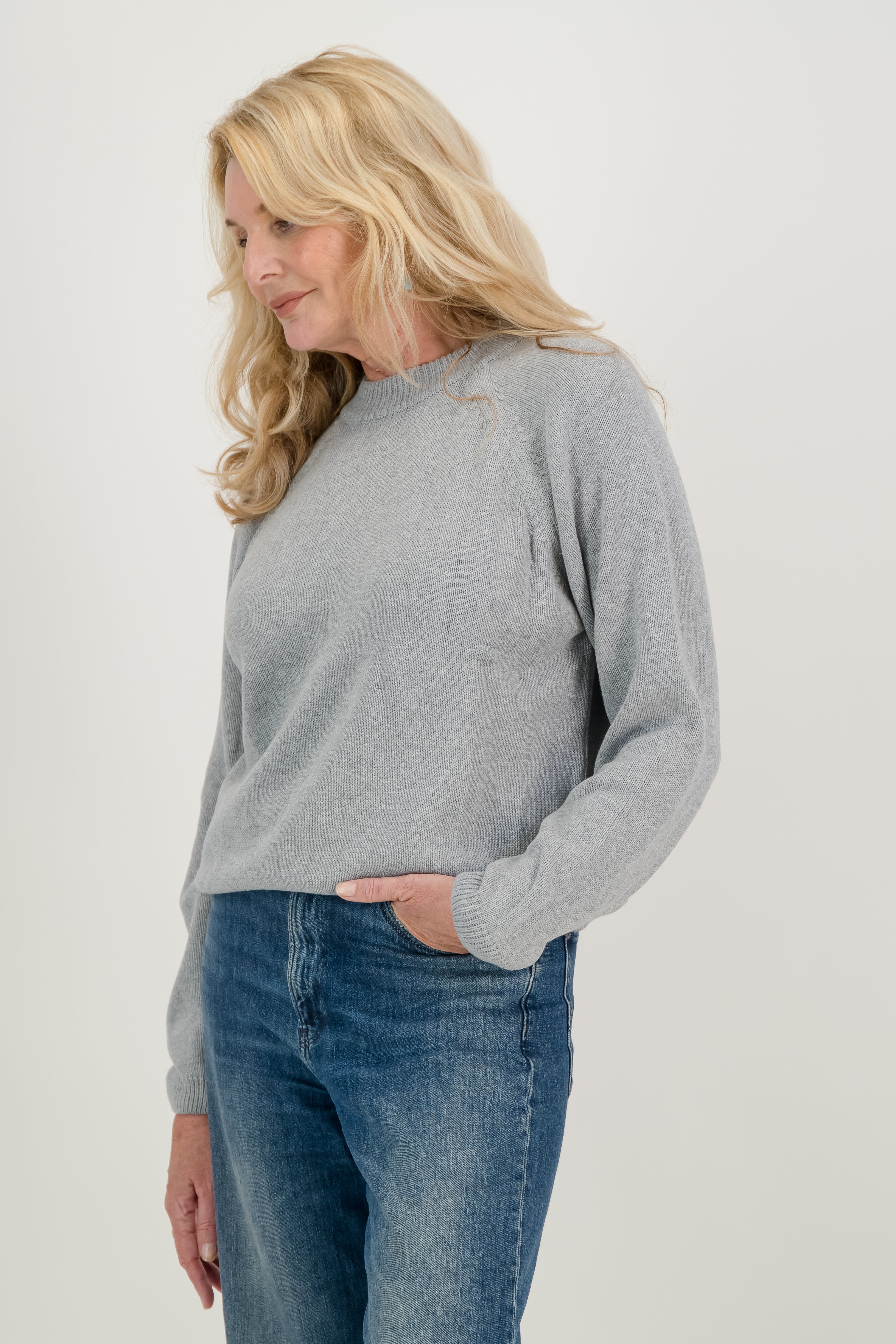 Delia Knit- Grey