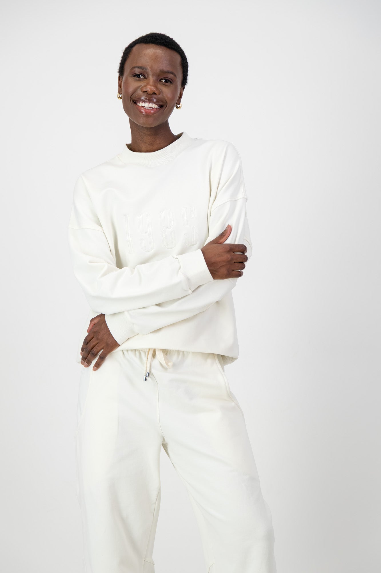 Ali Fleece Embroidered Crew Neck Top