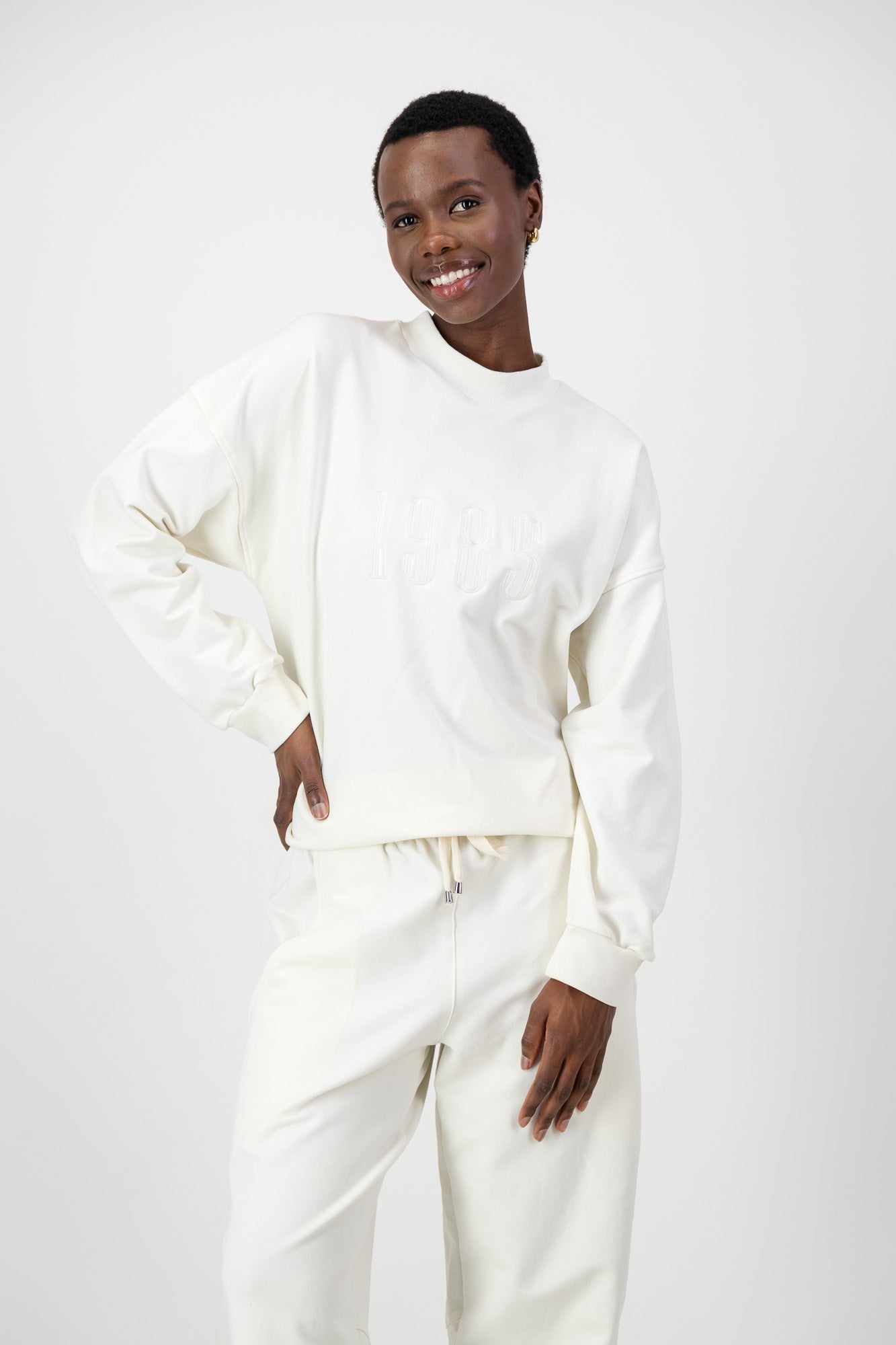 Ali Fleece Embroidered Crew Neck Top