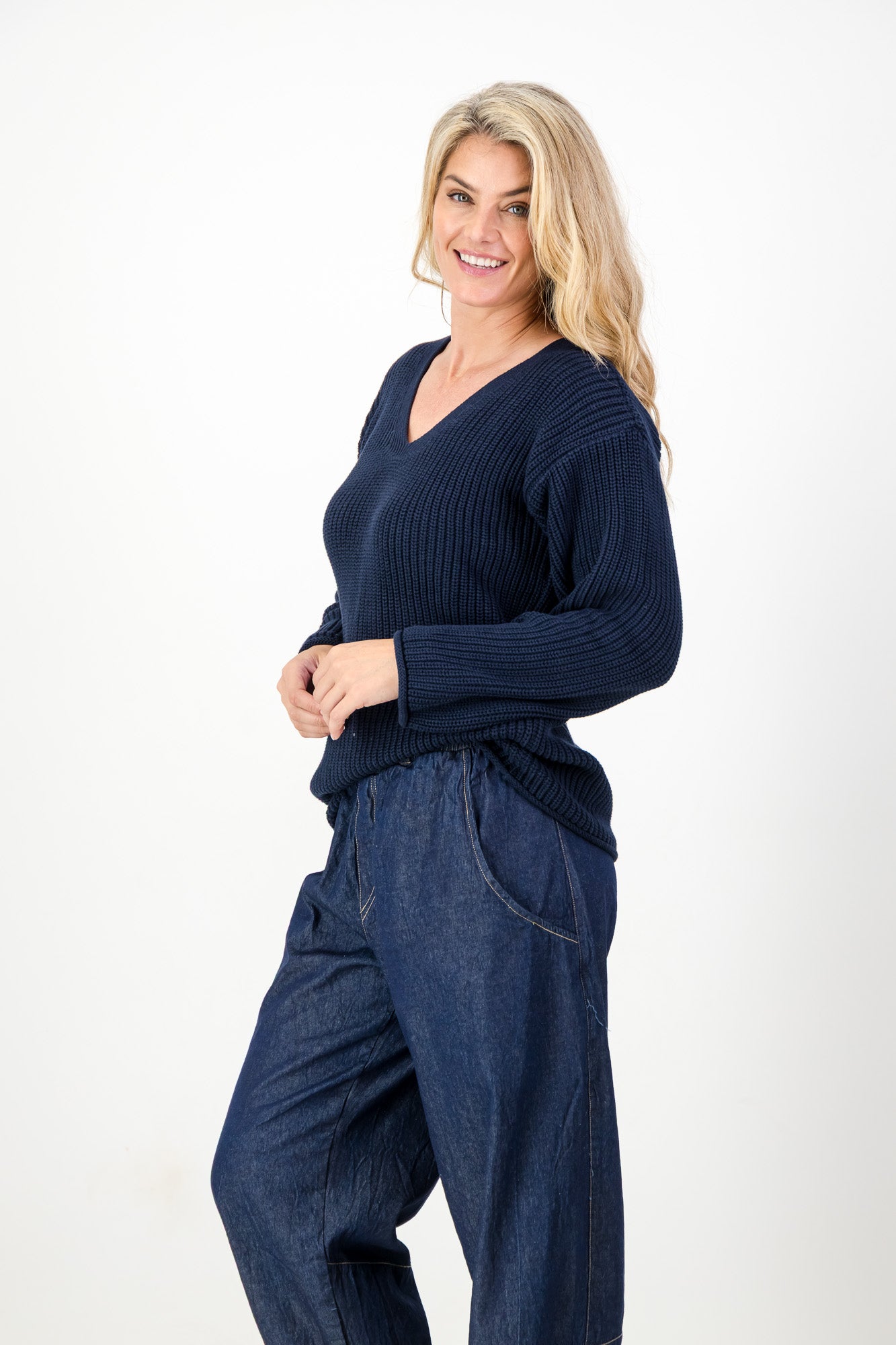 Jordan Cotton V-Neck Chunky Knit