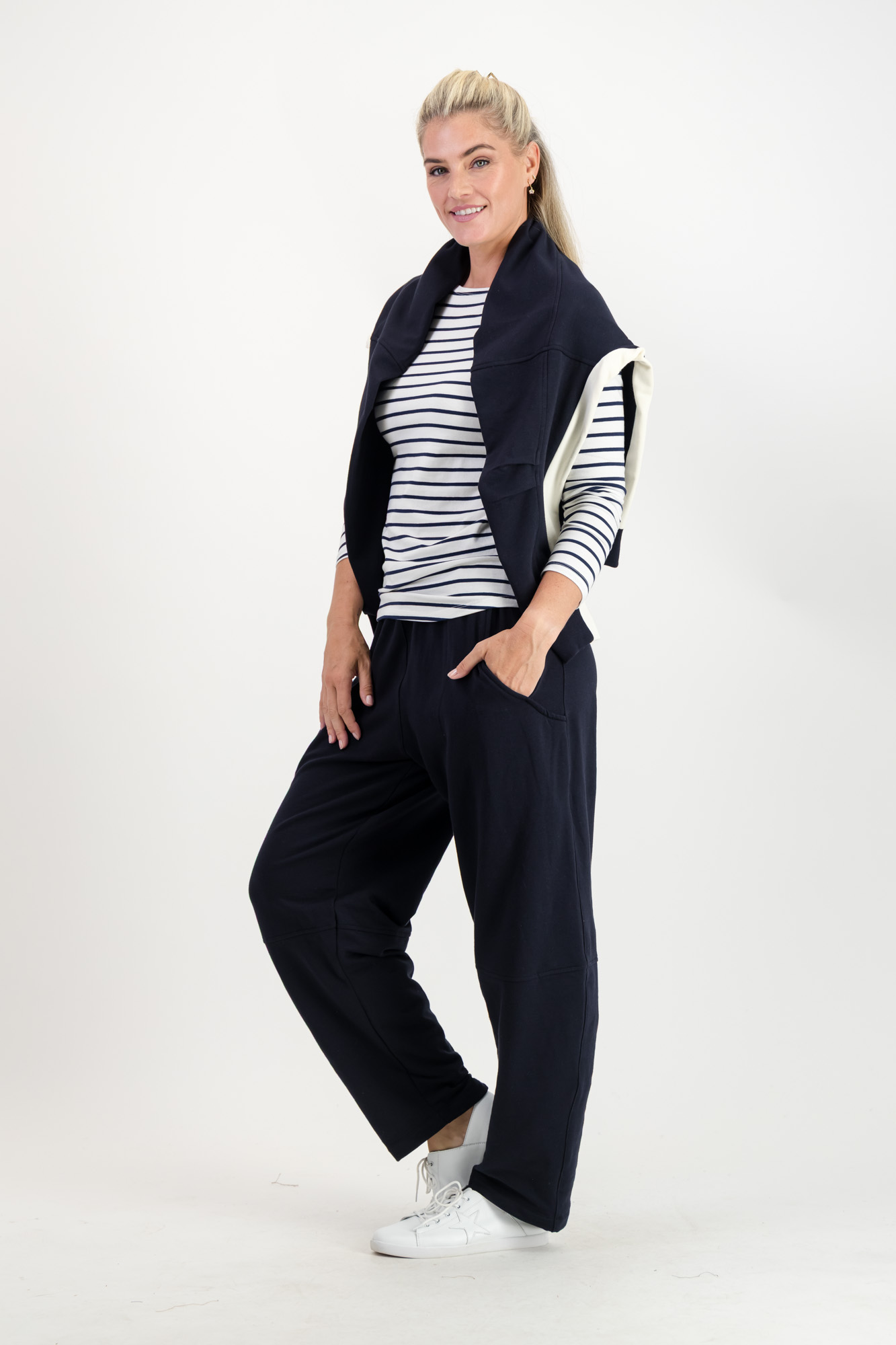 Alina Modal Fleece Barrel Pant